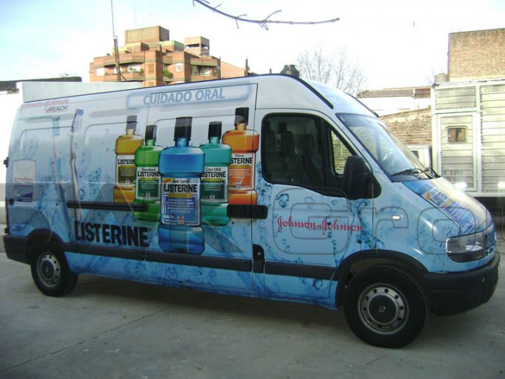 PLOTEO VEHICULAR LISTERINE 