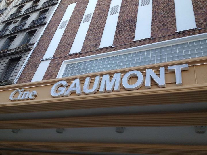 CINE GAUMONT 