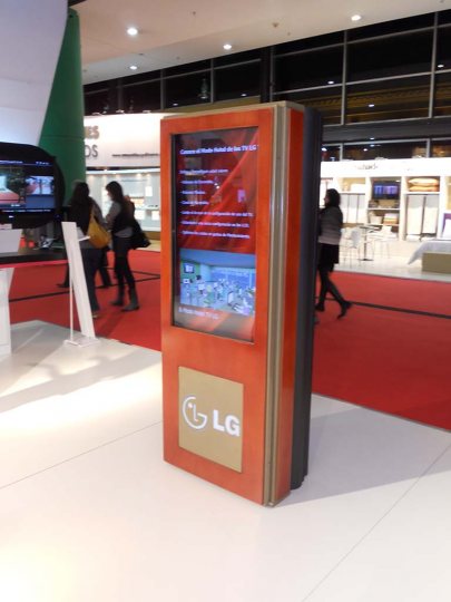 TOTEM DIGITAL DOBLE LG