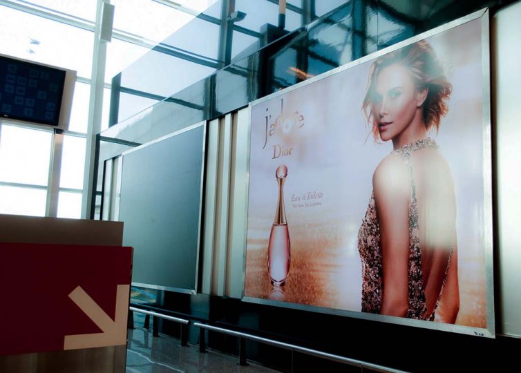 Campaña Jdore para Dior en Aeropuetos