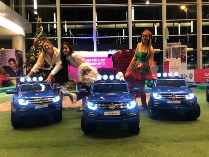 STAND AMAROK Navidad 2018 / Mini Amarok pre embarque aeropuerto de Ezeiza 