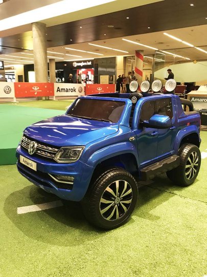 STAND AMAROK Navidad 2018 / Mini Amarok pre embarque aeropuerto de Ezeiza 