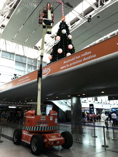 EVENTO NAVIDEÑO PARA SMILES EN EL AEROPUERTO DE EZEIZA