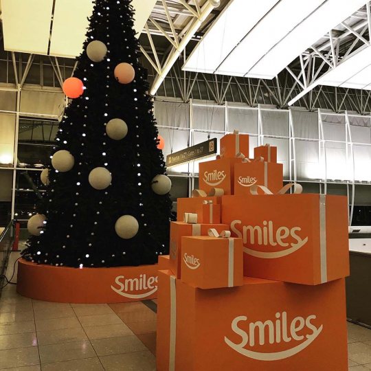 EVENTO NAVIDEÑO PARA SMILES EN EL AEROPUERTO DE EZEIZA